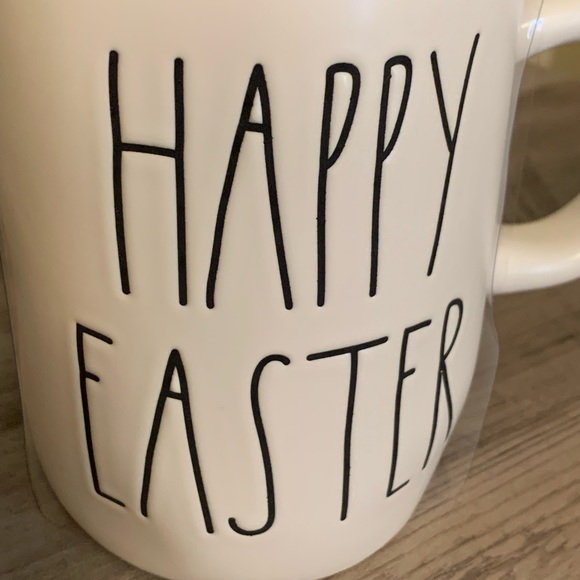 Rae Dunn HAPPY EASTER mug - Picture 2 of 4